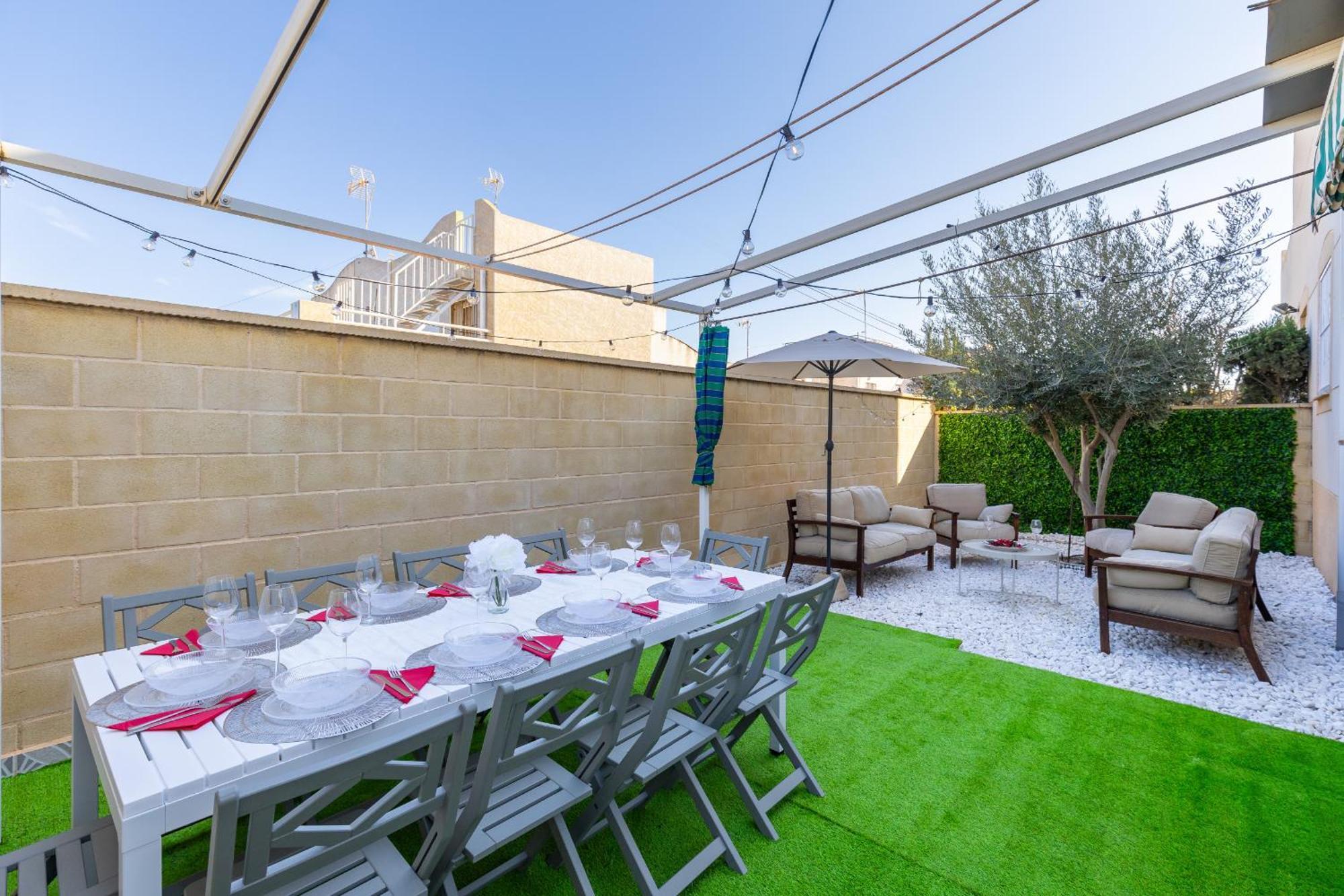 Blue Lagoon By Fidalsa Torrevieja Exterior photo